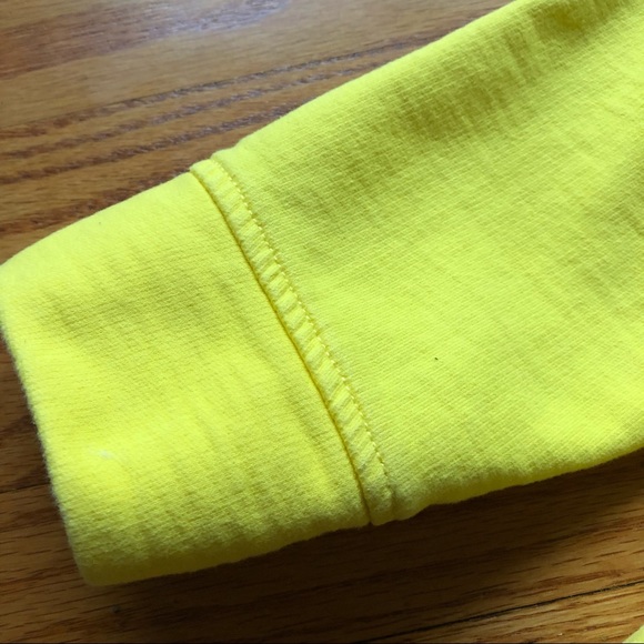 Ralph Lauren Boxy Cropped Sweatshirt - Picture 6 of 6